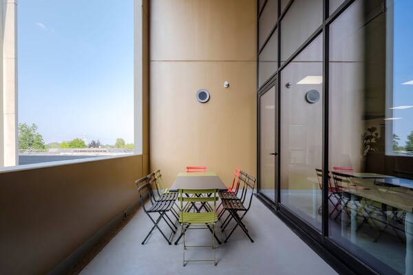 Upline Villeneuve d'Asqu Balcon Lazard Group