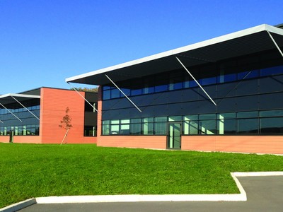 ENR et Lazard group - Location de bureaux à Couloumieix Chamiers au coeur de Créavallée Nord