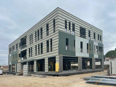 immeuble de Bureaux et d'activité à Aubagne quartier Napollon