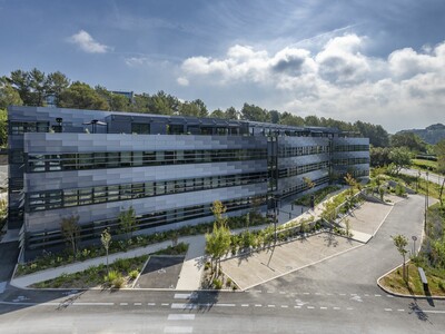 à Biot au cœur de SOPHIA ANTIPOLIS bureaux Sopra Steria et STMicroelectronics