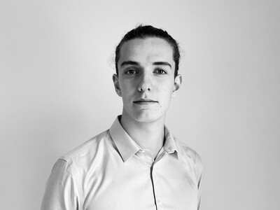 Harris en formation d'école des métiers de la communication