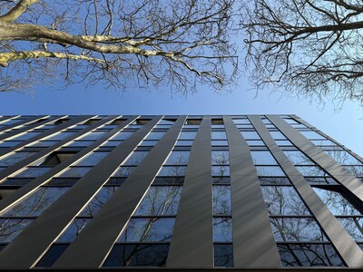 à vendre ou à louer à Arcueil. E-Nova, une opération tertiaire signée LAZARD GROUP