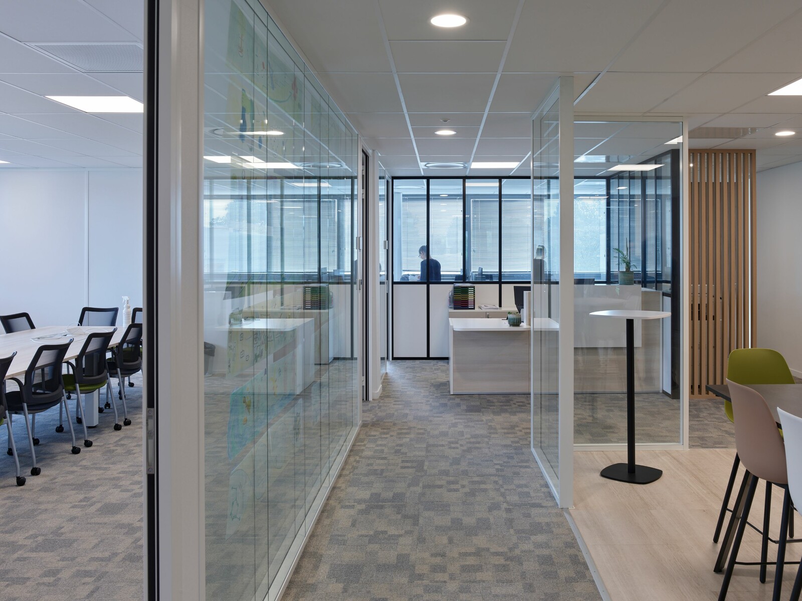 bureaux d'entreprise en location à Axplora